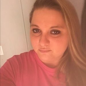 Meet your Posher, Carla